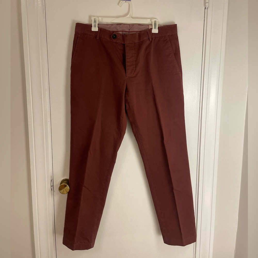 Brunello Cucinelli red mens slacks, size 54
